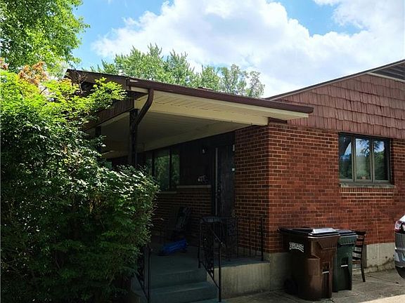 3rd image of 114 Molly Ave