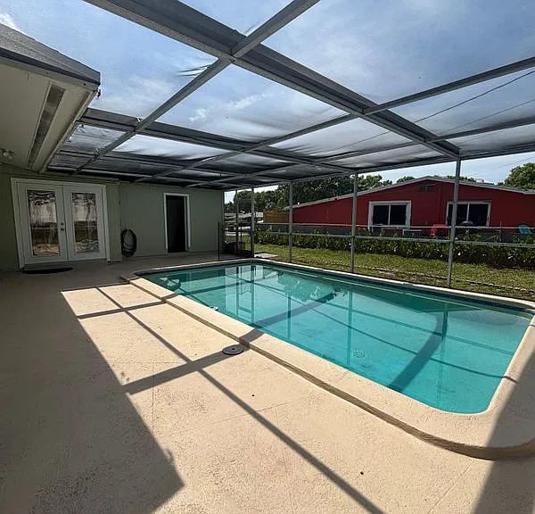 9100 Bamboo Dr — Photo 1
