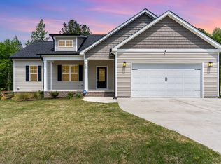 348 Saddlewood Ln, Zebulon, NC 27597