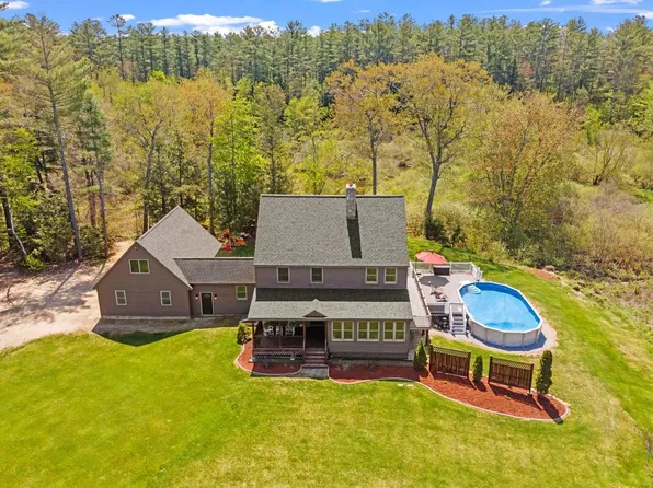 514 White Oak Road, Barnstead, NH 03225
