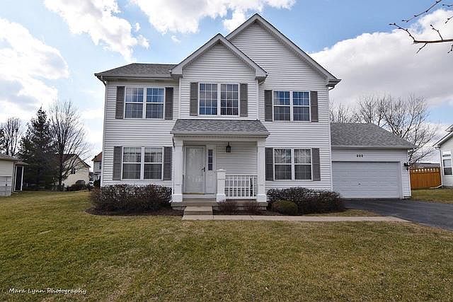 1st image of 222 White Oak Dr