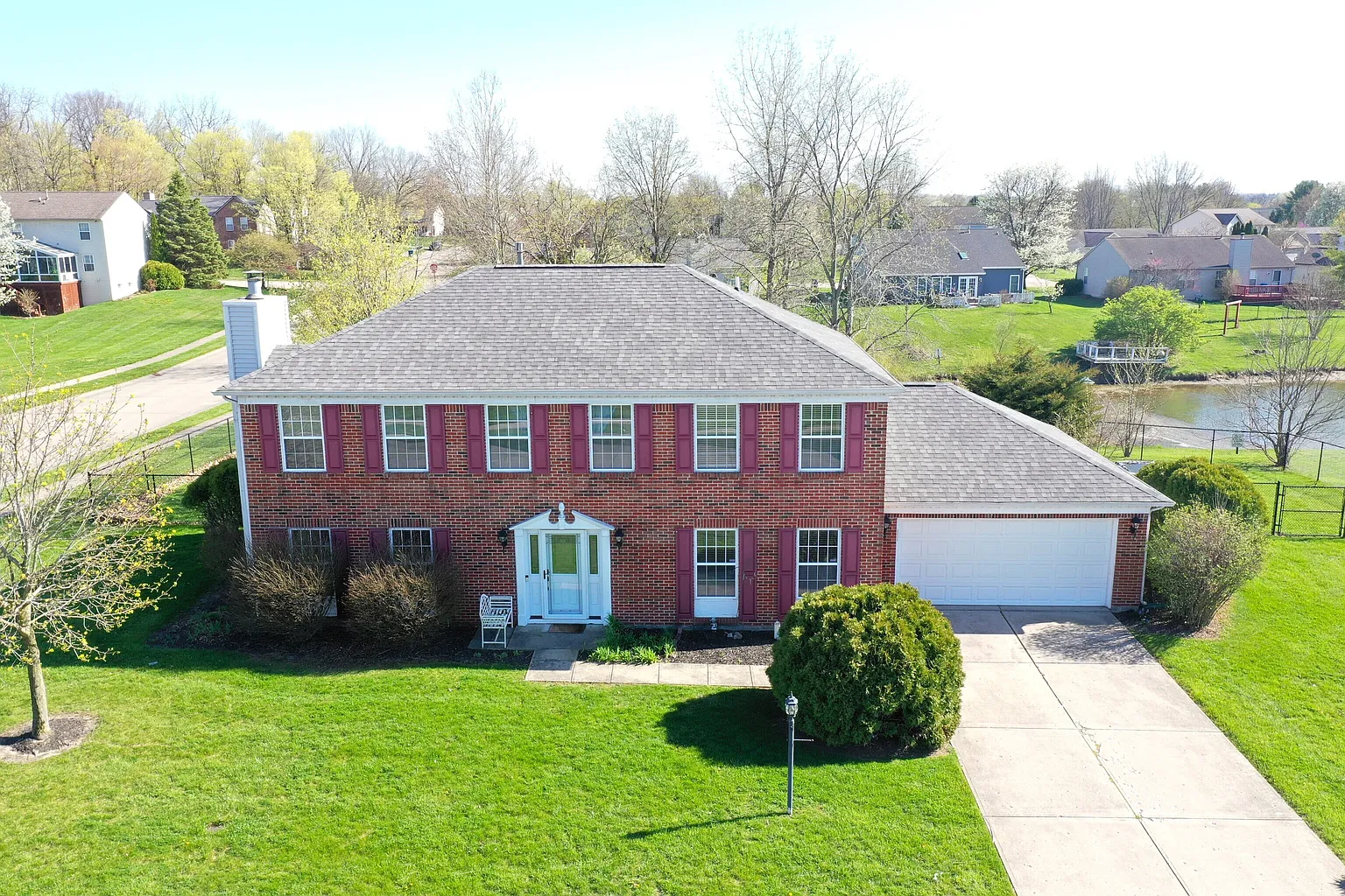 10663 Young Lake Dr photo 1