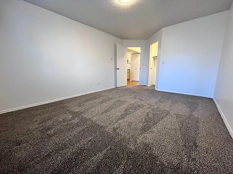 Acres Crossing Apartments — Photo 7