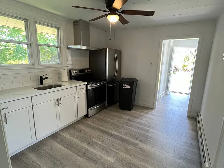 82 Cranberry Dr — Photo 8