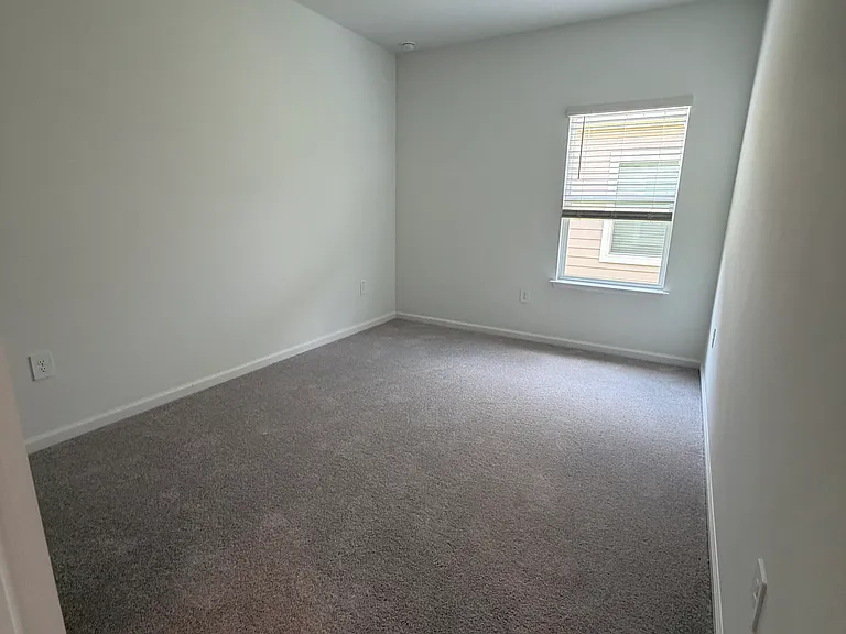 8904 SW 69th Ter — Photo 11