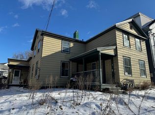 445 Colchester Ave, Burlington, VT 05401