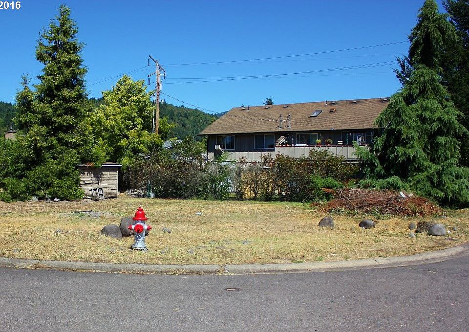 1st image of Christel Ln