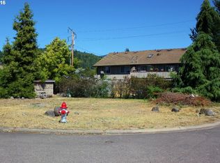 Christel Ln, Oakridge, OR 97463