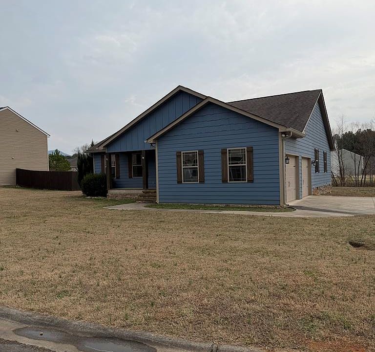 1st image of 369 Village Creek Dr