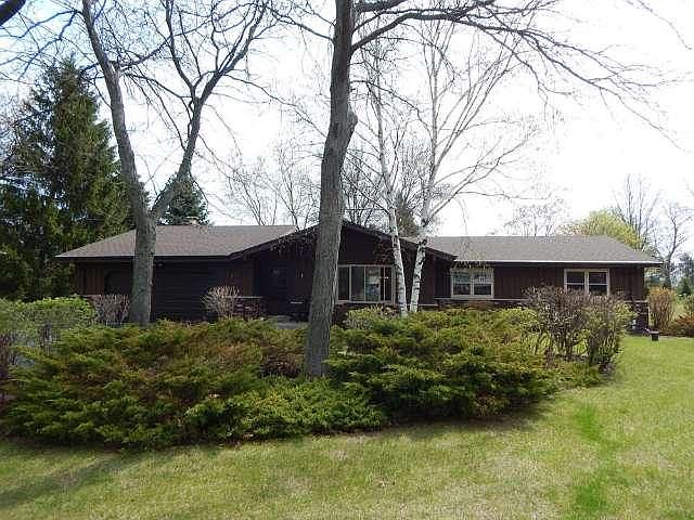 1st image of 2446 Northwood Dr