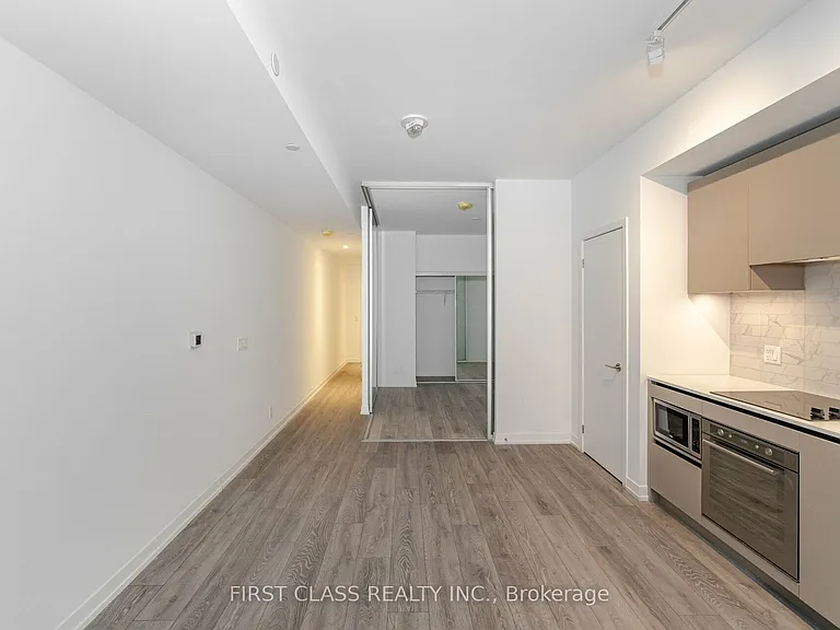 55 Mercer St #519 — Photo 8