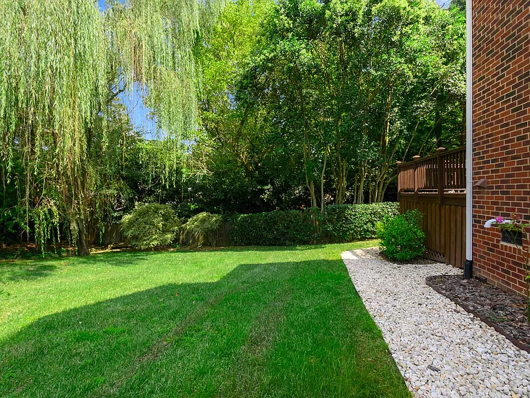 7615 Quail Park Dr — Photo 34