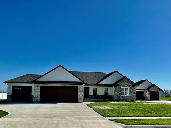 113 Camdyn Trl, Anna, OH 45302