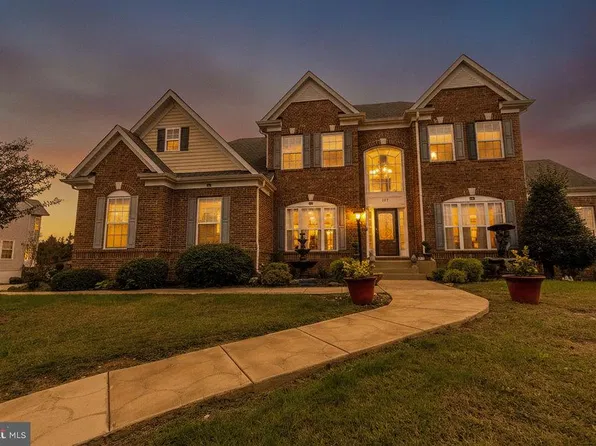 1011 Chaff Way, La Plata, MD 20646