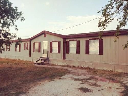 1st image of 813 County Road 350