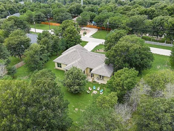 5th image of 221 Waikakaaua Dr