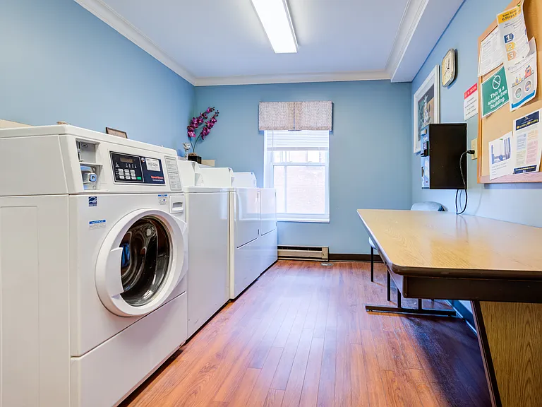 Lyons Manor Senior Apartments — Photo 7