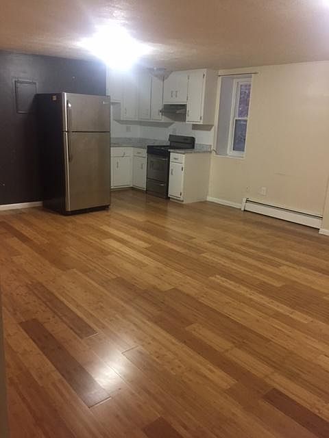 2nd image of 14 Breed St #0