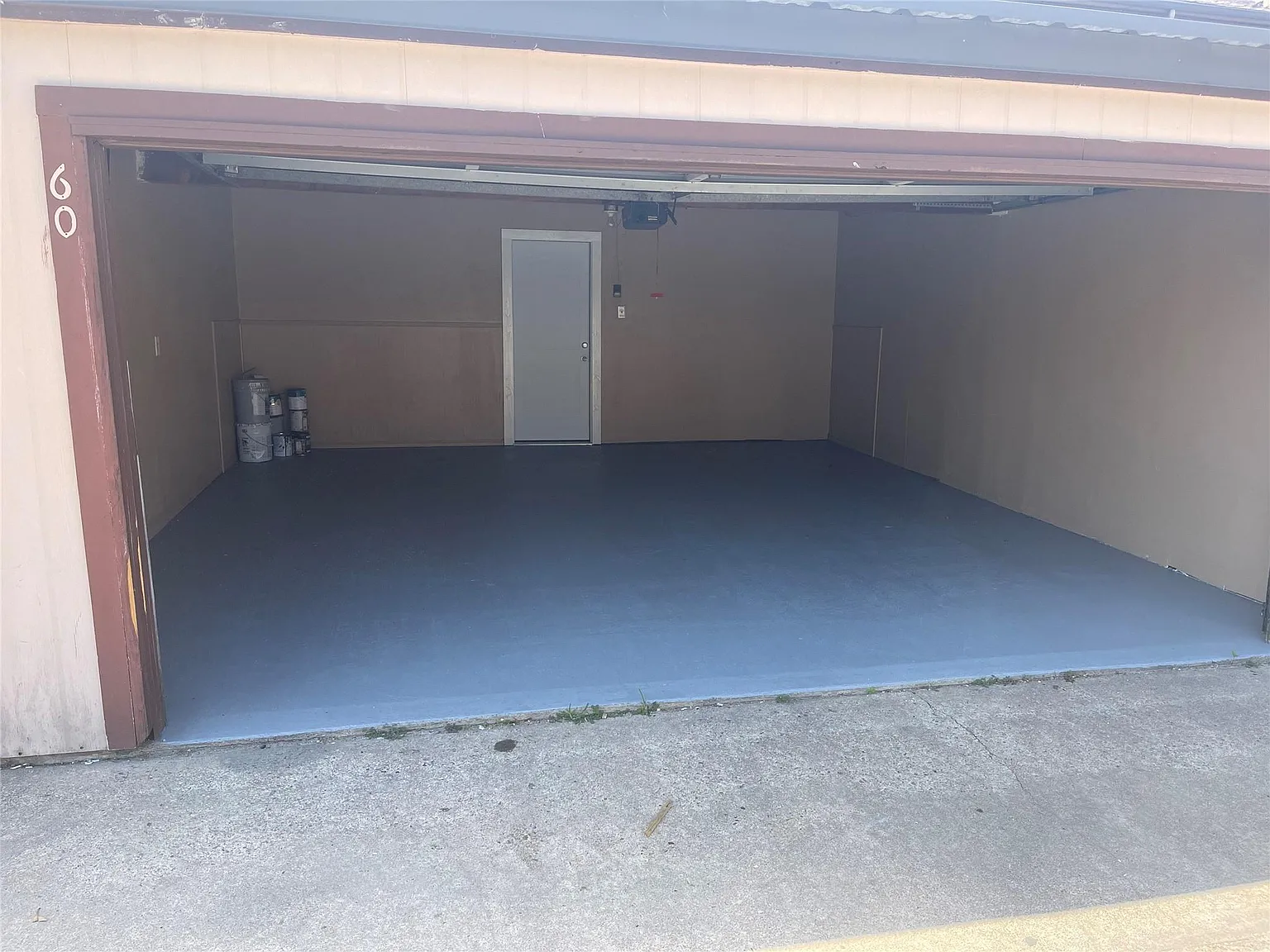 3 bed, 2.5 bath, 1330 sqft, $1,650 — Photo 3