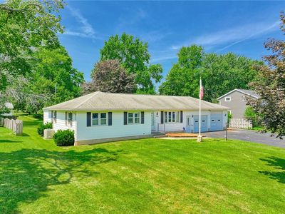 239 London Rd, Webster, NY, 14580