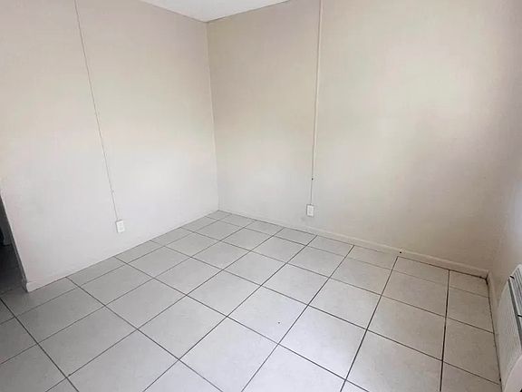 4th image of 4151 NW 30th Ter #1