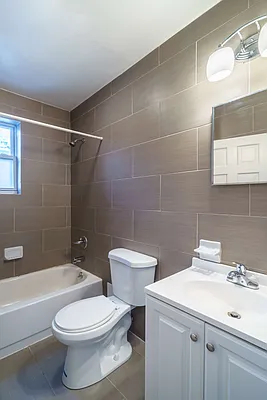 Rented by Capri Jet Realty Corp | media 22