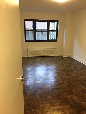 Rented by Solil Management | media 1