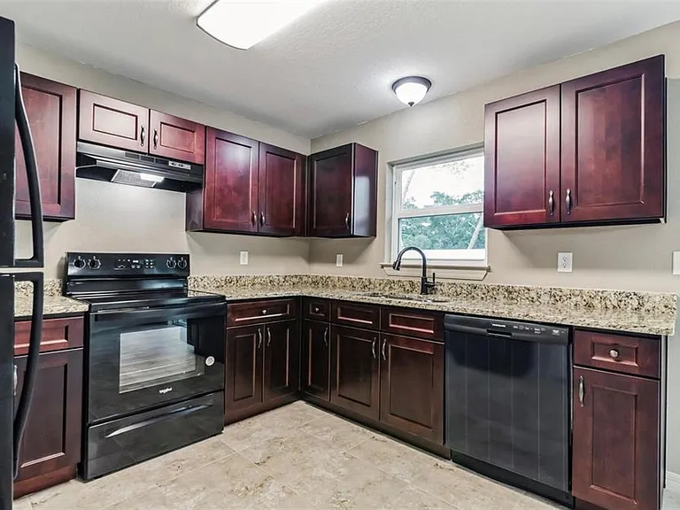 3468 SW 165th Loop — Photo 5