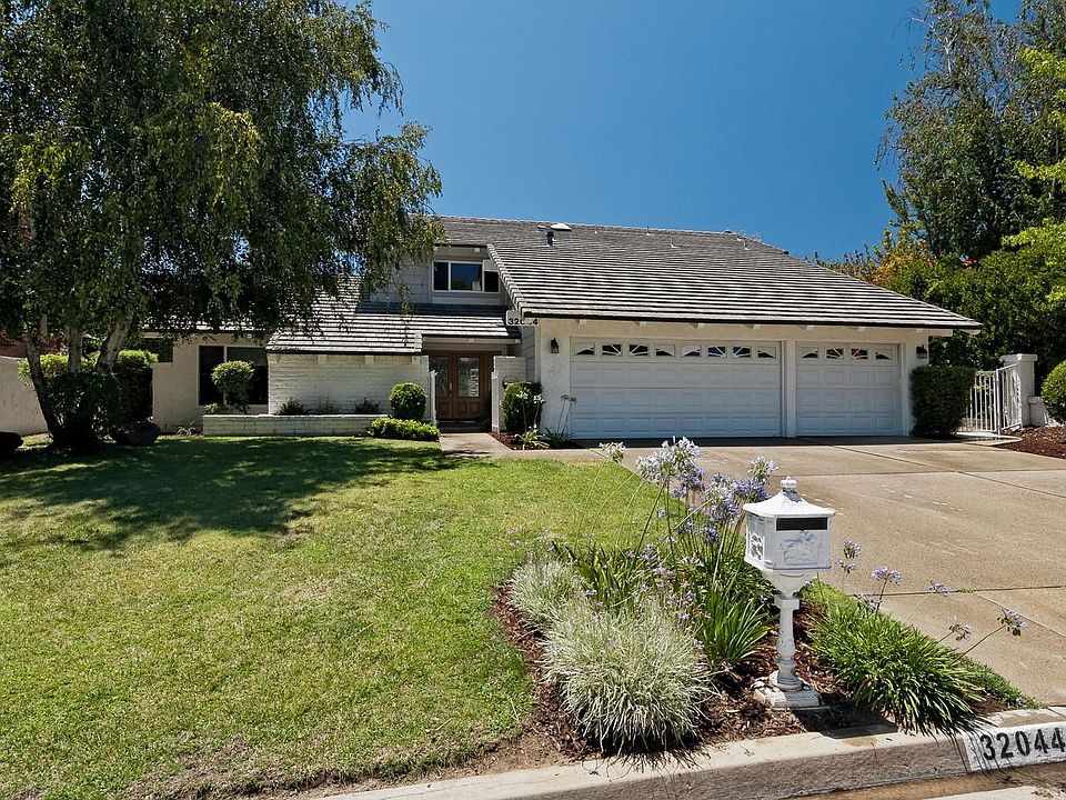 1st image of 32044 Canterhill Pl