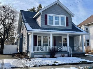 36 Quentin St, Hamden, CT 06517