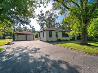 37791 N De Woody Rd, Beach Park, IL 60087