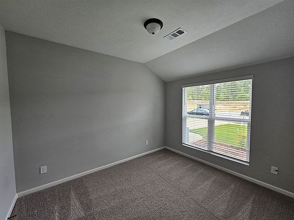 5th image of 3072 Easton Dr