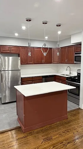 Karen Park Apartments Photo 1
