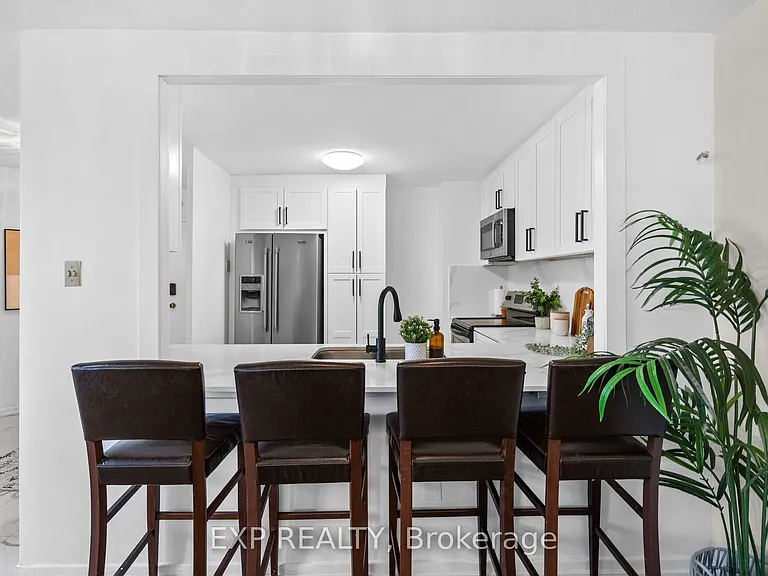2323 Confederation Pkwy #905 — Photo 8