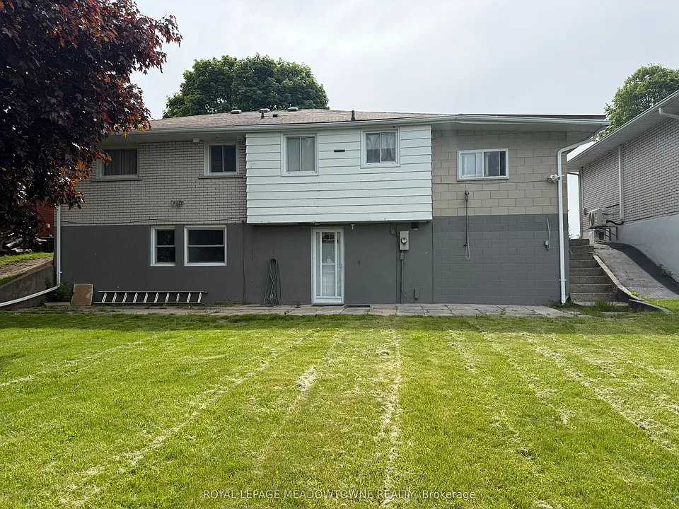44 E Lauris Ave #LOWER