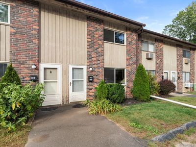 218 Oakville Avenue APT C, Waterbury, CT, 06708