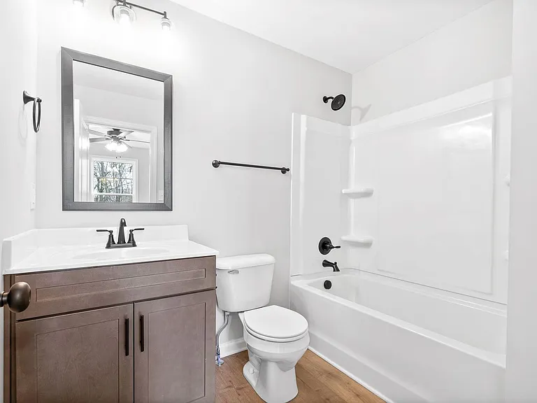 332 Church St — Photo 22
