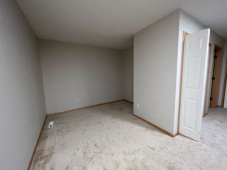 111310 Village Rd — Photo 13