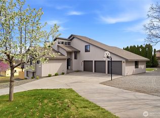 4001 S Olson Pl, Kennewick, WA 99337