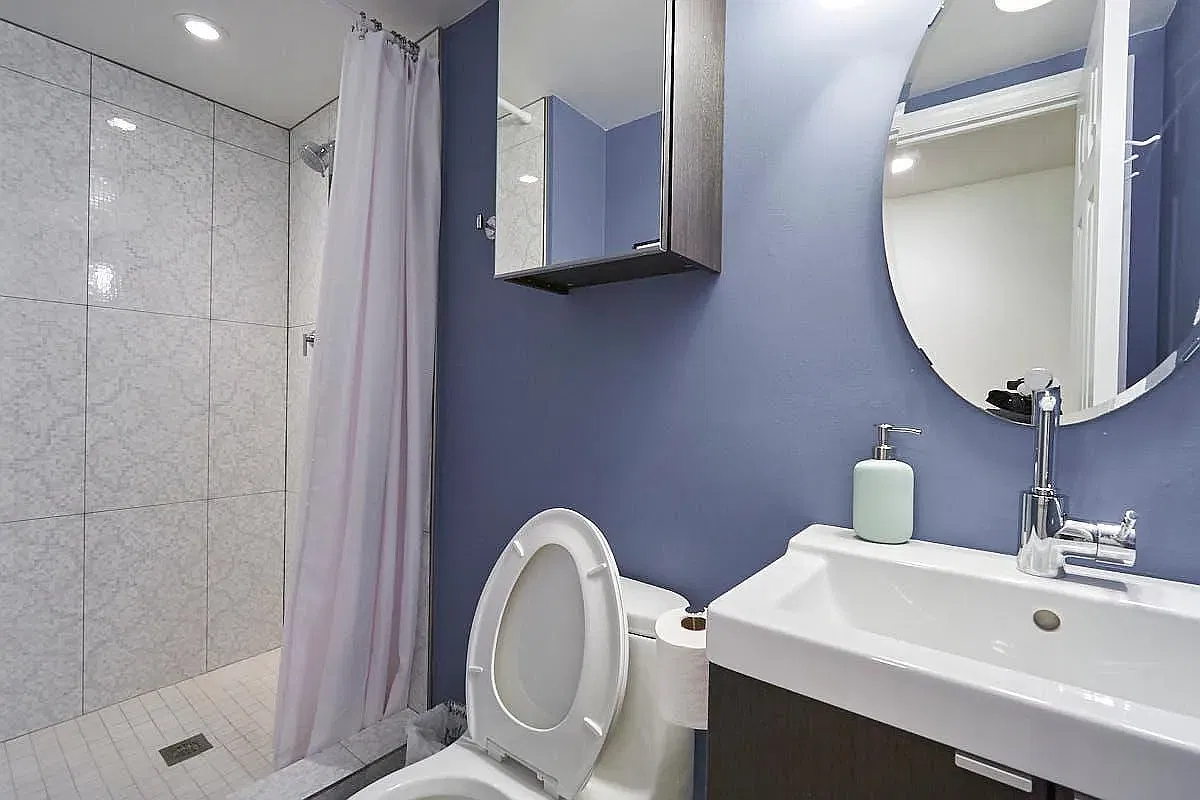 2 bed, 739 sqft, $3,200 — Photo 1
