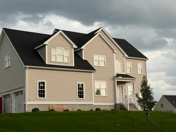 118 Magill Dr, Grafton, MA 01519