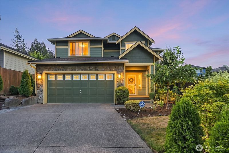3rd image of 10606 SE 15th Street