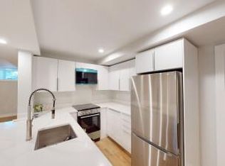 81 Toxteth St #1A, Brookline, MA 02446