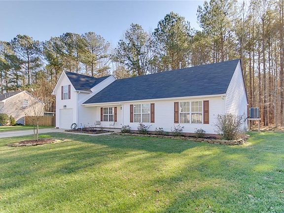 3rd image of 205 Dillwyn Dr