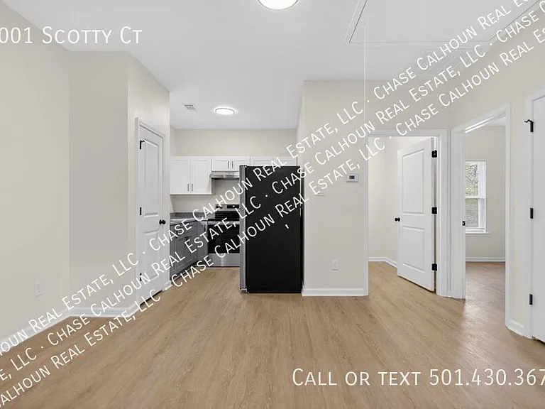 2001 Scotty Ct — Photo 2