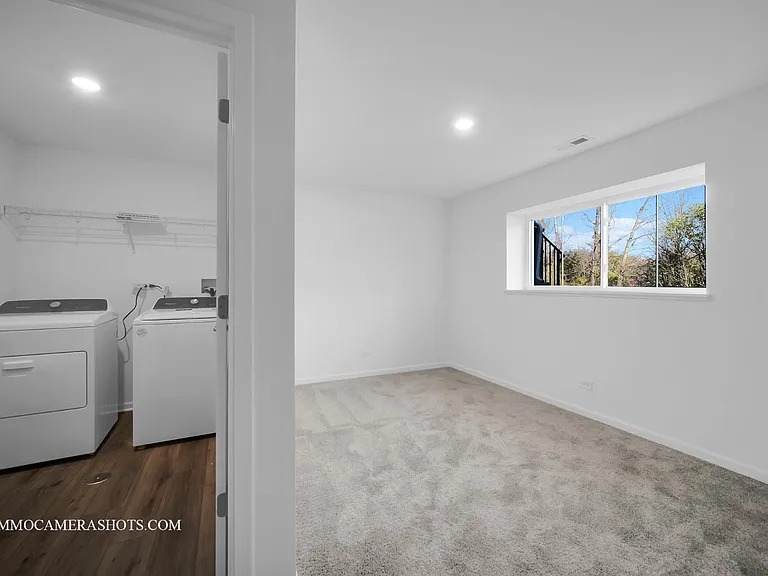 512 Wolverine Dr — Photo 11