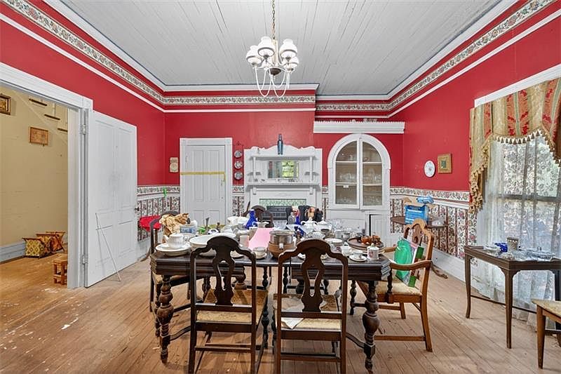 25th image of this home