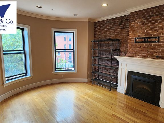 4th image of 681 Tremont St #3