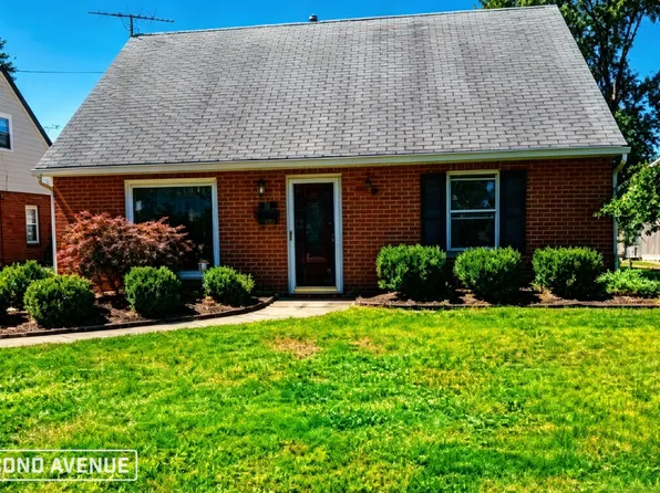 4662 W 158th St, Cleveland, OH 44135
