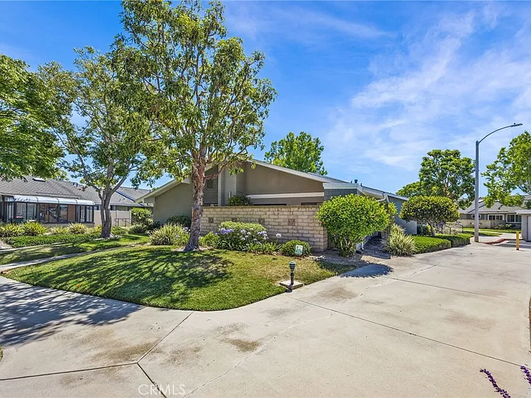 8933 Yolo Cir #1307A — Photo 39